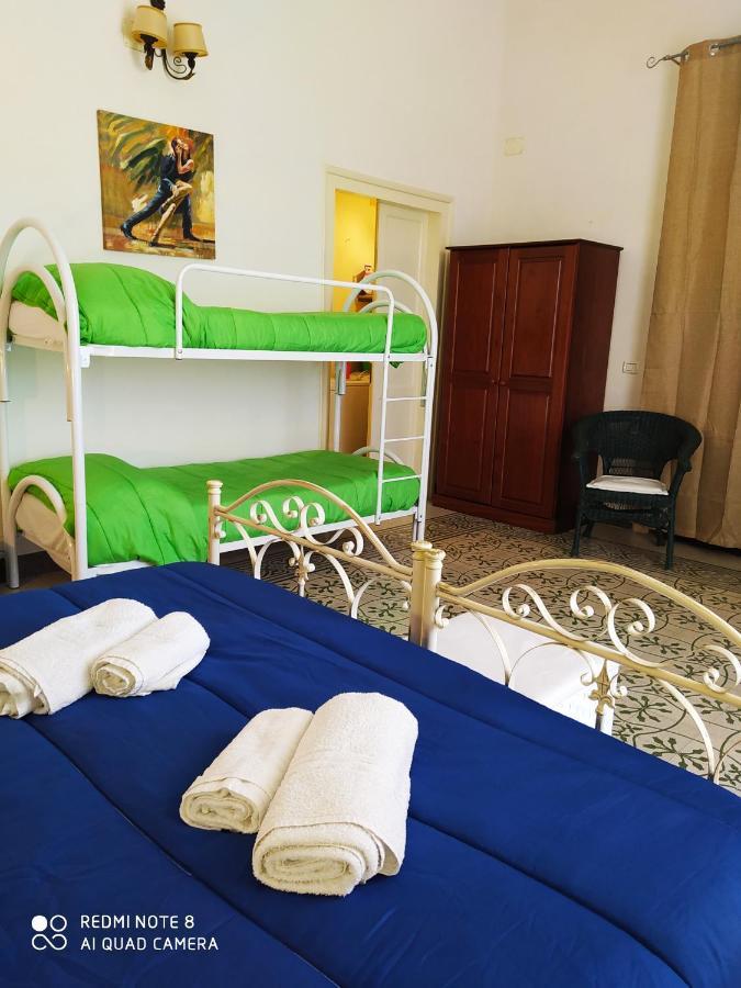Agli Antichi Quartieri Apartments & Room Алькамо Екстер'єр фото