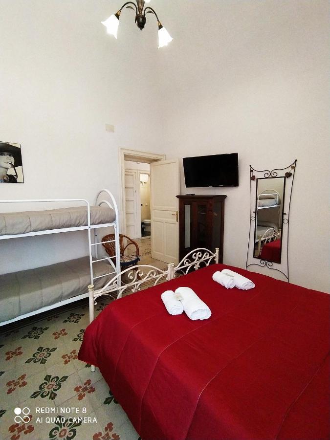 Agli Antichi Quartieri Apartments & Room Алькамо Екстер'єр фото